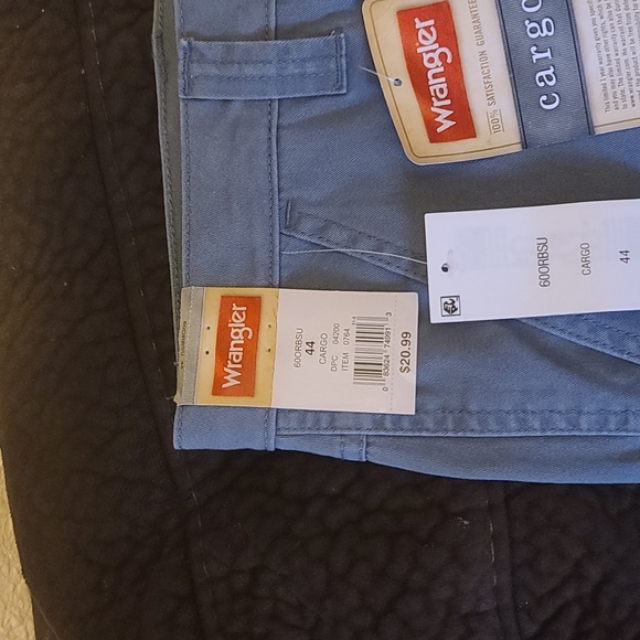 Wrangler cargo - Picture 2 of 2